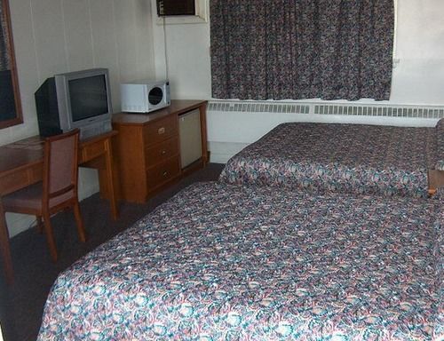 Barrie Motel Ngoại thất bức ảnh